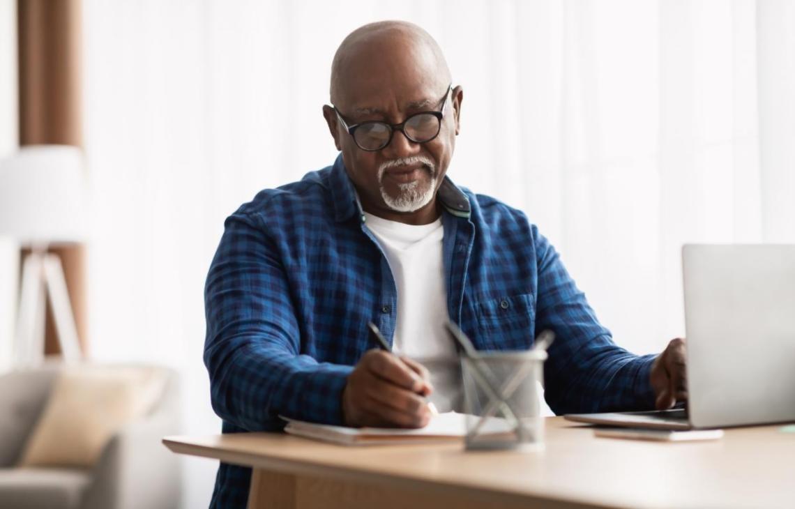 Учасники аналізують питання співбесід